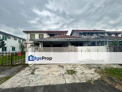 Seksyen 17 Shah Alam EXTENDED Double Storey Semi D Cluster House For Sale, Selangor, Shah Alam