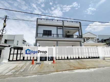 Double Storey Semi Detached SS14 Subang Jaya For Sale, Selangor, Subang Jaya