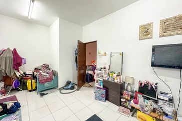 Ayu Lestari, Alam Nusantara