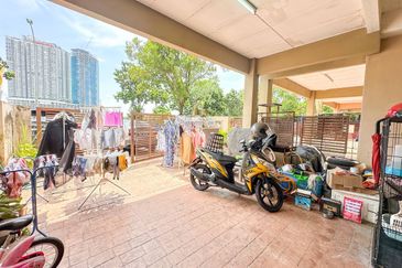 Ayu Lestari, Alam Nusantara