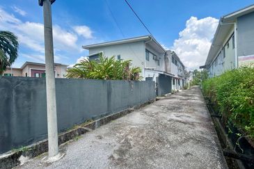 Taman Sungai Kapar Indah