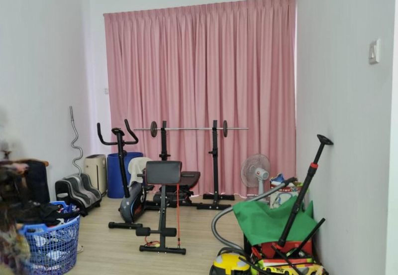 Ariza Elmina Gardens