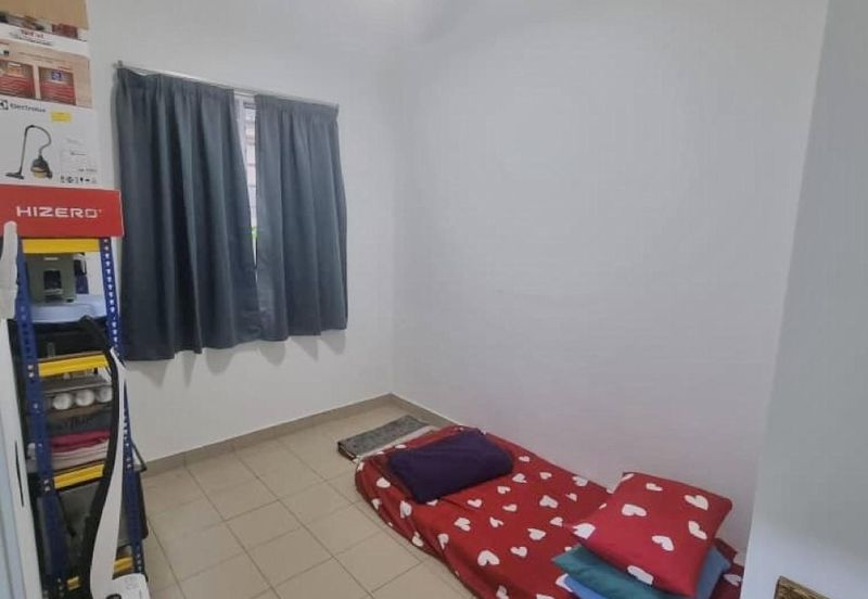 Ariza Elmina Gardens