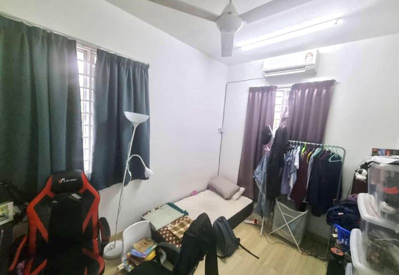 Ariza Elmina Gardens