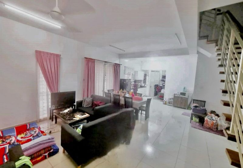 Ariza Elmina Gardens