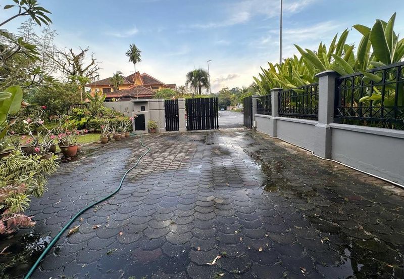 Seksyen 8, Kota Damansara