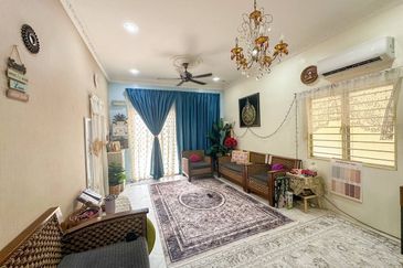 Desa Salak Akasia, Sepang