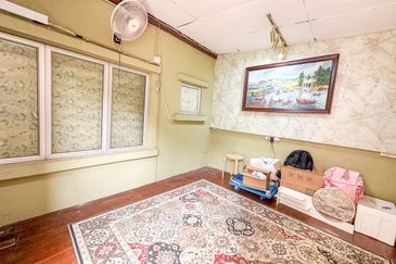 Desa Salak Akasia, Sepang