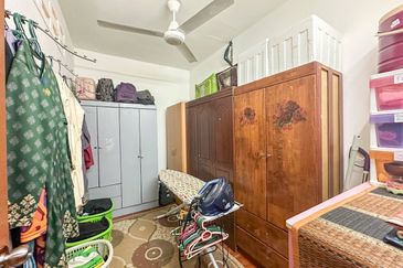 Desa Salak Akasia, Sepang