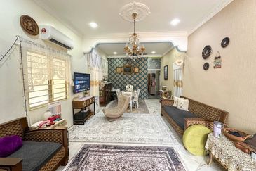 Desa Salak Akasia, Sepang