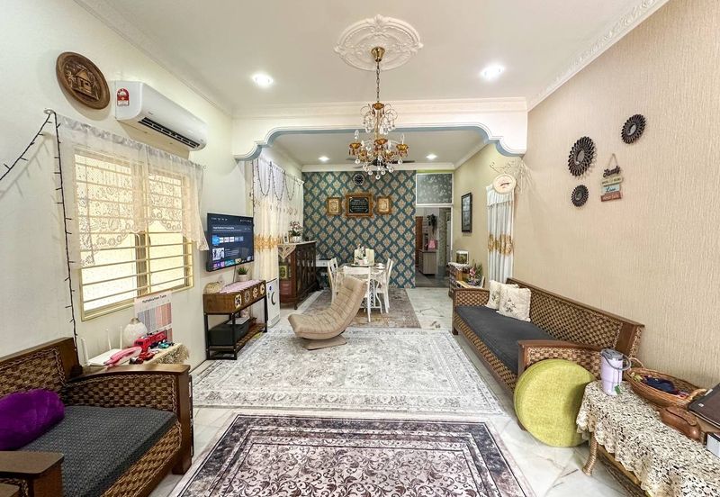 Desa Salak Akasia, Sepang