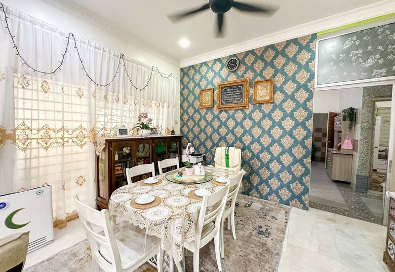 Desa Salak Akasia, Sepang