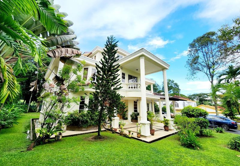 KGSAAS Golf Club, Seksyen 13