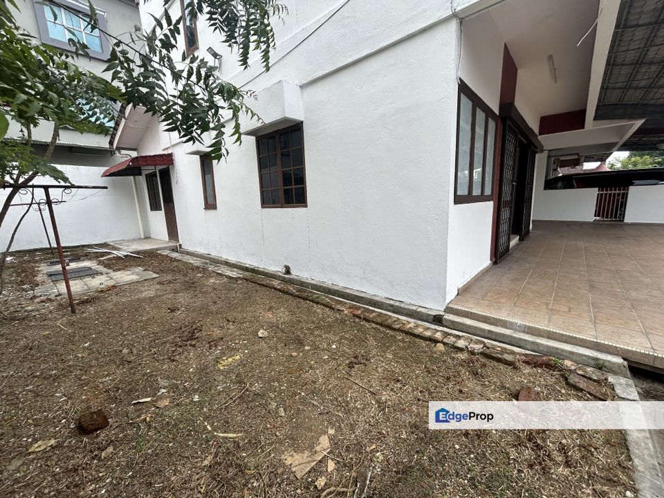 Klang Taman Wangi Tepi Sungai Teluk Pulai Double Storey Semi D House For Sale, Selangor, Klang