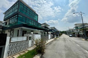 Ivory Heights @ Desa 8, Bandar Country Homes