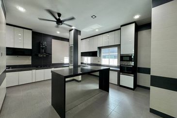 Ivory Heights @ Desa 8, Bandar Country Homes