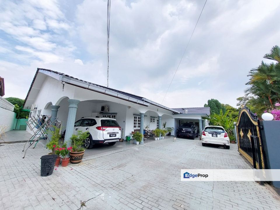 Seksyen 3 Shah Alam Single Storey Classic Bungalow For Sale, Selangor, Shah Alam