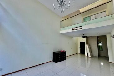 Symphony Hills Schumann