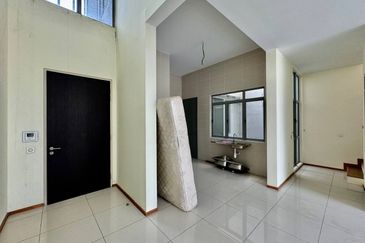 Symphony Hills Schumann