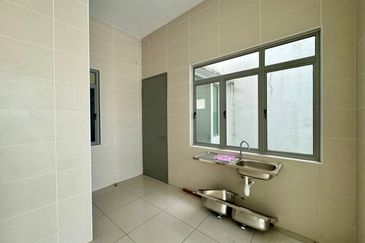 Symphony Hills Schumann