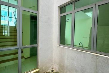 Symphony Hills Schumann