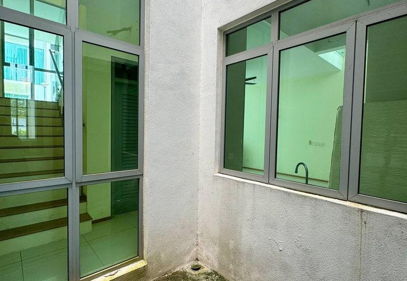 Symphony Hills Schumann