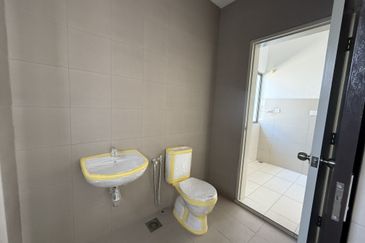 Casira 3 @ Bandar Bukit Raja