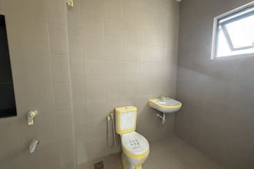 Casira 3 @ Bandar Bukit Raja