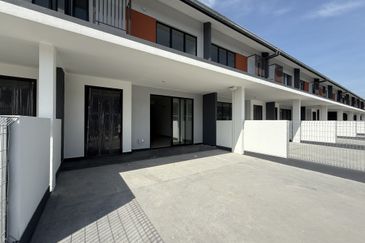 Casira 3 @ Bandar Bukit Raja