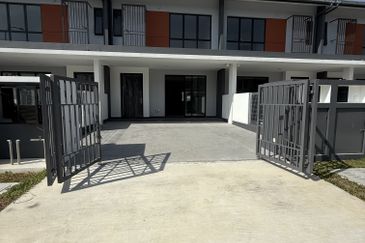 Casira 3 @ Bandar Bukit Raja