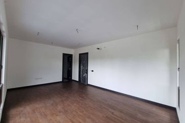 Hevea Elmina Gardens