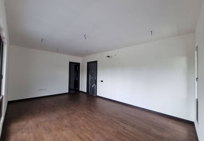 Hevea Elmina Gardens