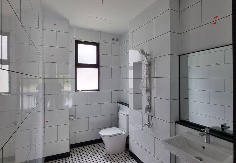 Hevea Elmina Gardens