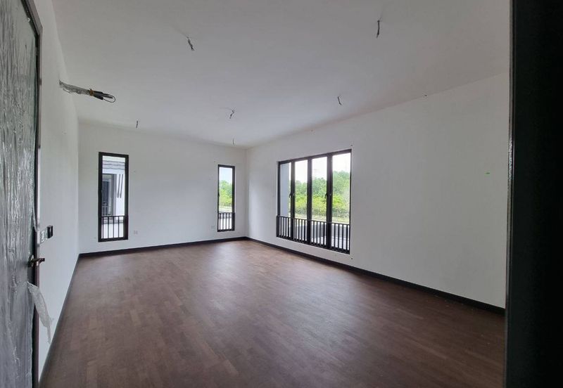 Hevea Elmina Gardens