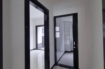 Hevea Elmina Gardens