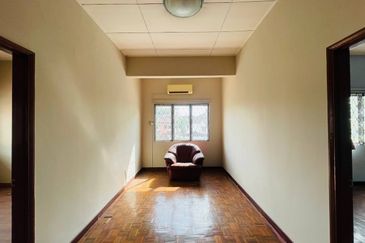 Jalan Paladium 7/33B