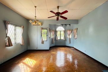 Jalan Paladium 7/33B