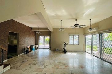 Jalan Paladium 7/33B