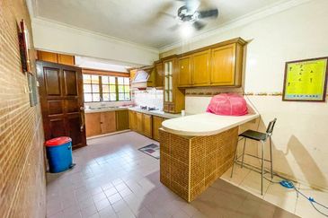 Seksyen 11, Shah Alam