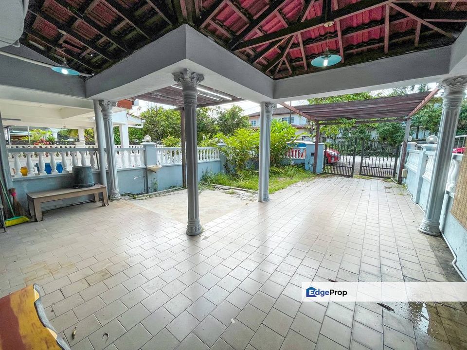 Shah Alam Seksyen 11 Refurbished Double Storey Terrace House For Sale, Selangor, Shah Alam