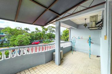 Seksyen 11, Shah Alam