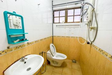 Seksyen 11, Shah Alam