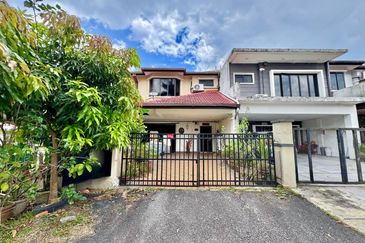 Seksyen 11, Kota Damansara