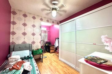 Seksyen 11, Kota Damansara