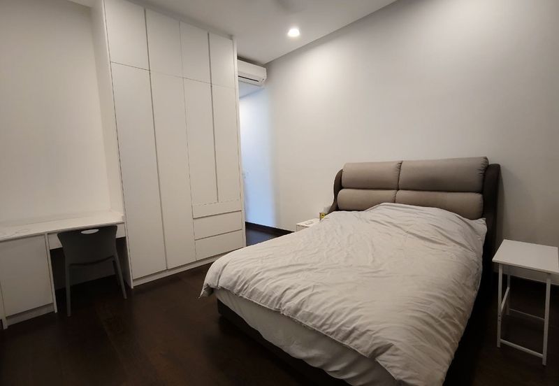 Tiana Elmina Gardens