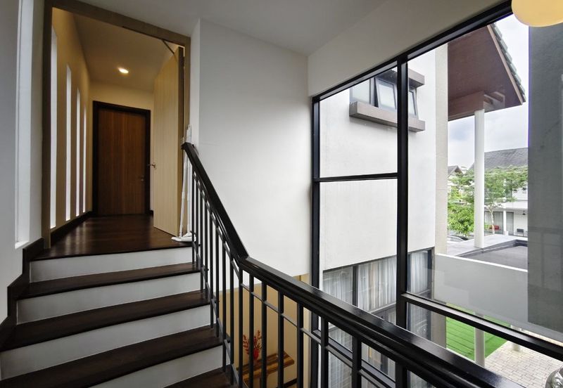 Tiana Elmina Gardens