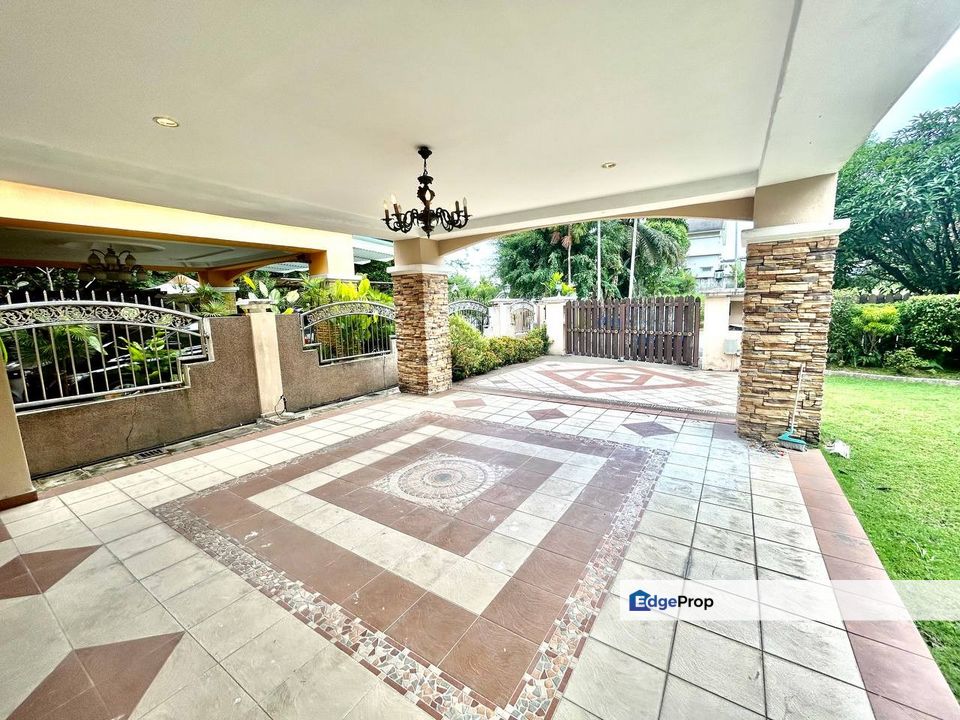 Seksyen 7 Shah Alam Triple Storey Semi Detached House For Sale, Selangor, Shah Alam