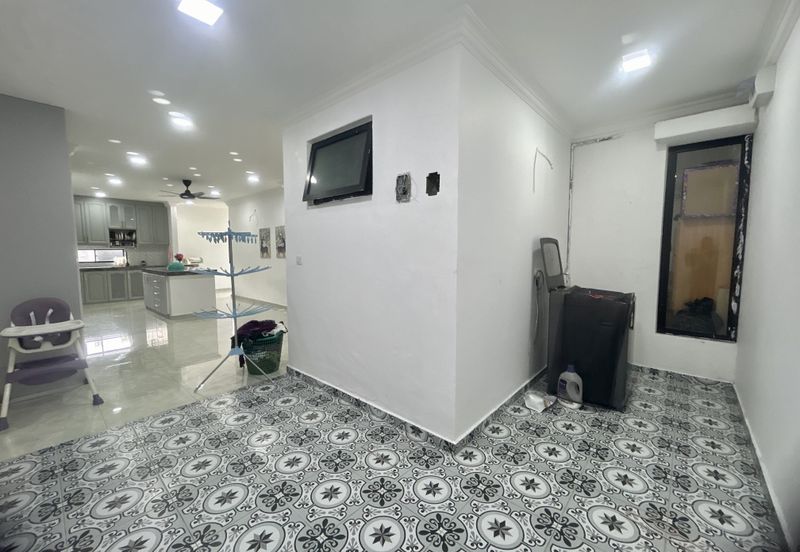 Lumira 2 by Sime Darby