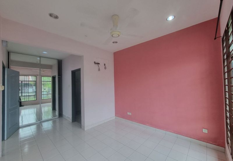 Jalan Makyong, Bandar Bukit Raja