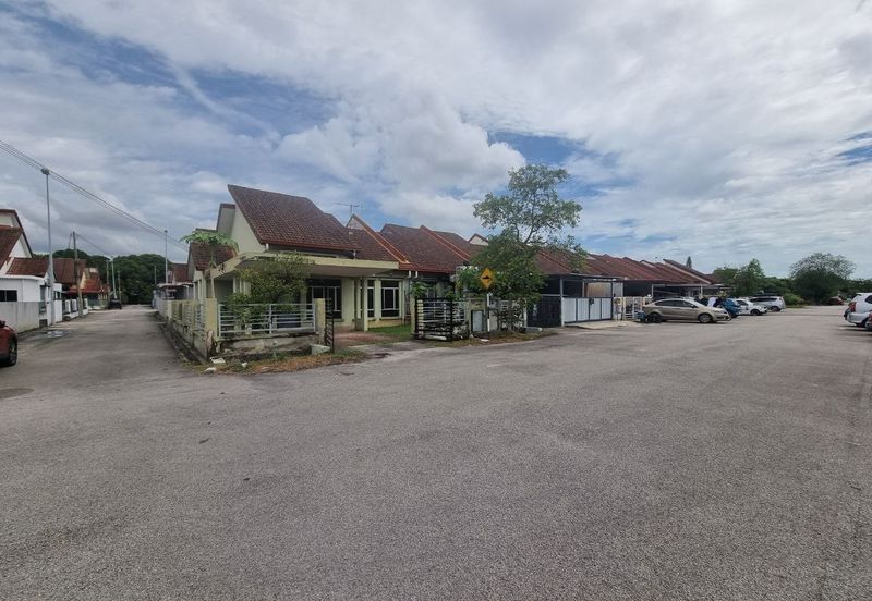 Jalan Makyong, Bandar Bukit Raja